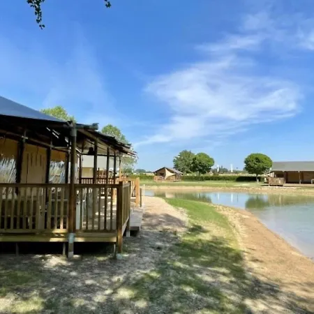 Betuwe Lodge, Camping Betuwe אתר קמפינג